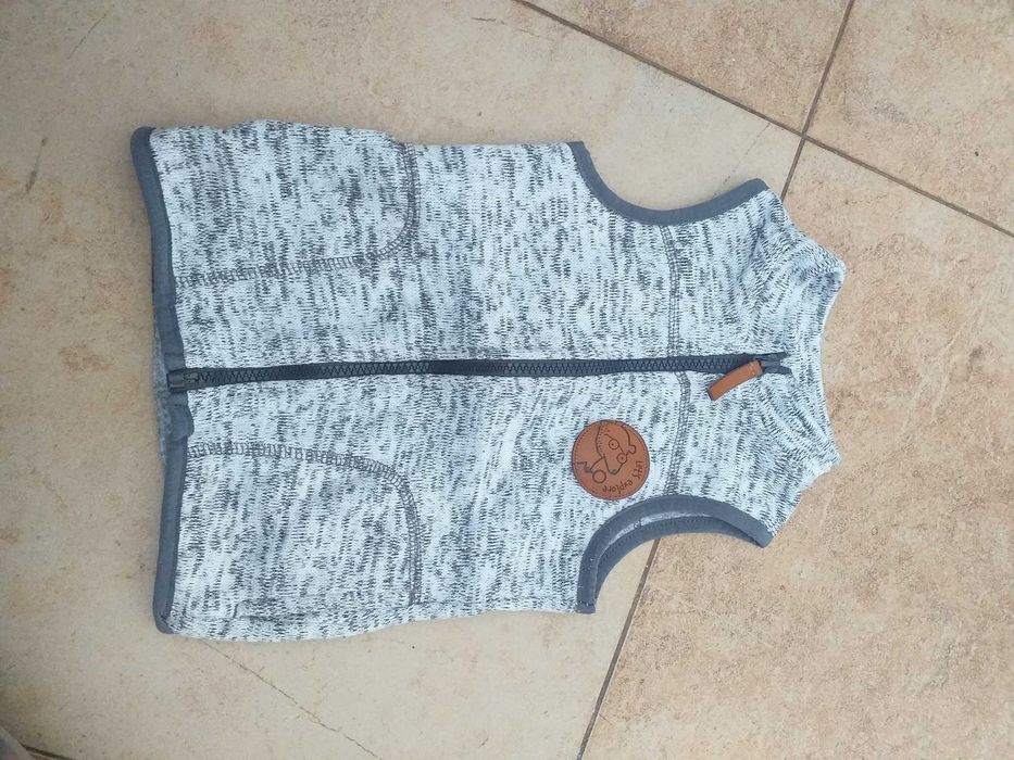Bezrękawnik sweterkowy sweterek r. 86 Pepco szary