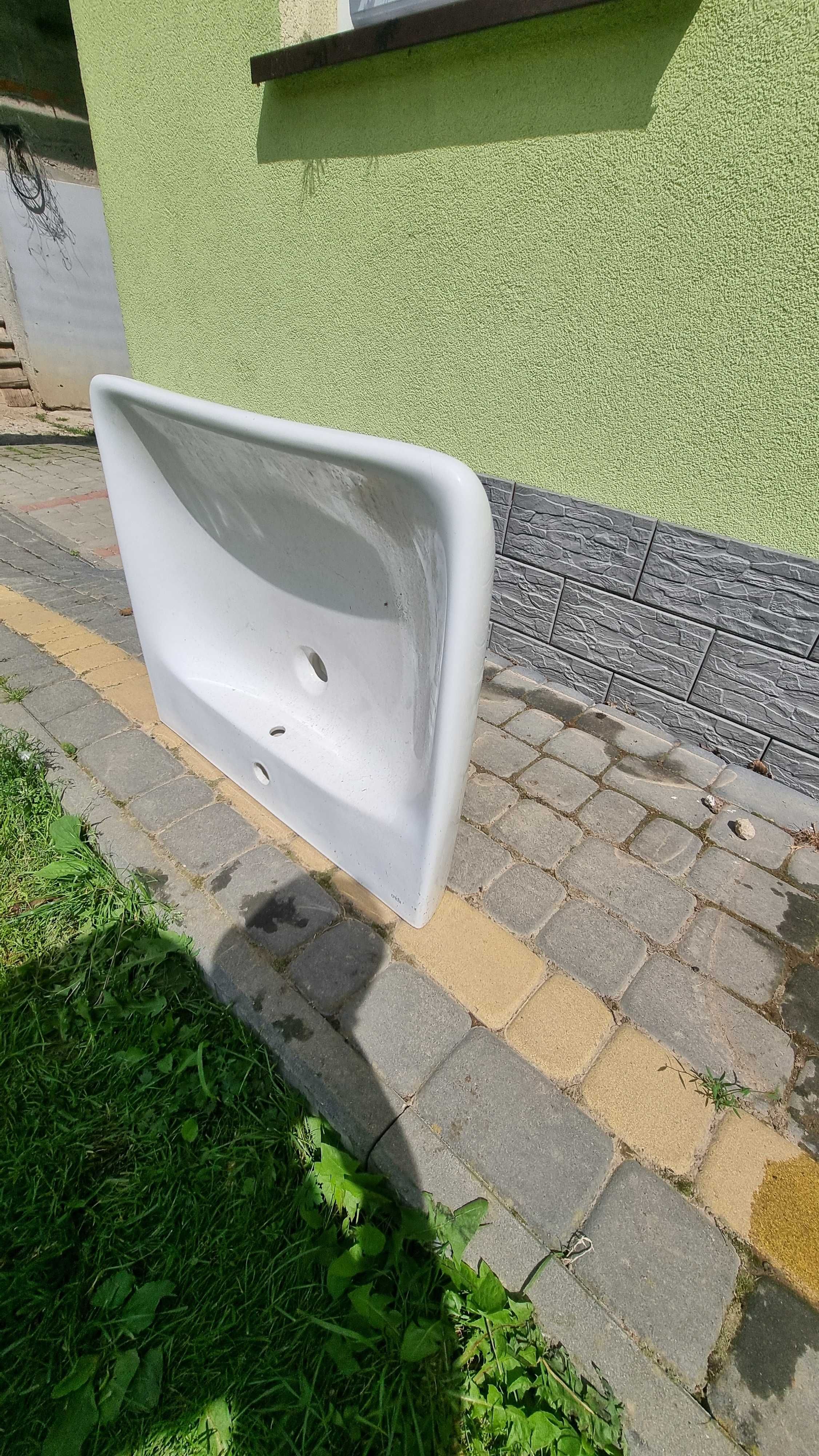 Umywalka łazienkowa nablatowa kolo 65x55 – NOWA, nieużywana.