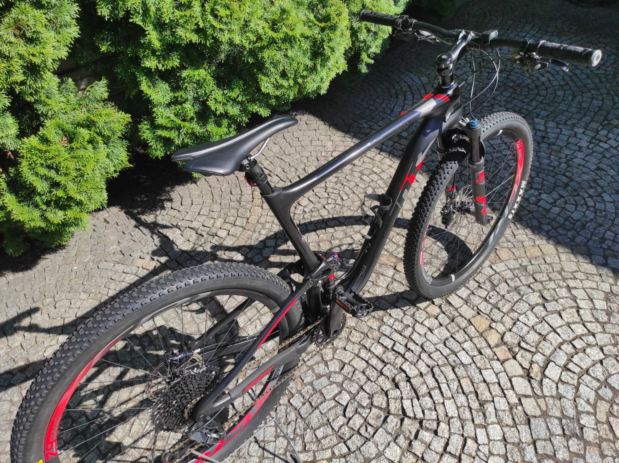 Giant anthem advanced 29 pro1 karbon full