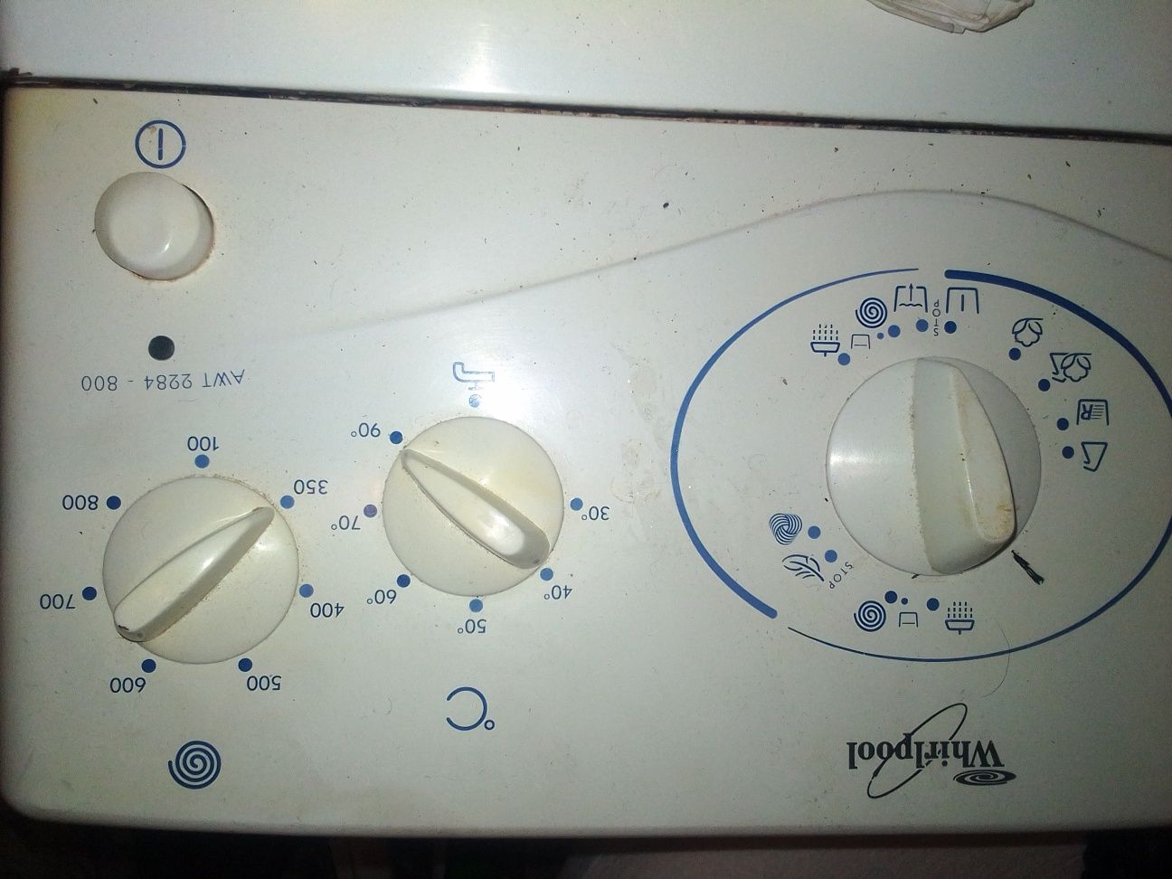 Запчасти на стиралку.Whirlpool AWT2284-800