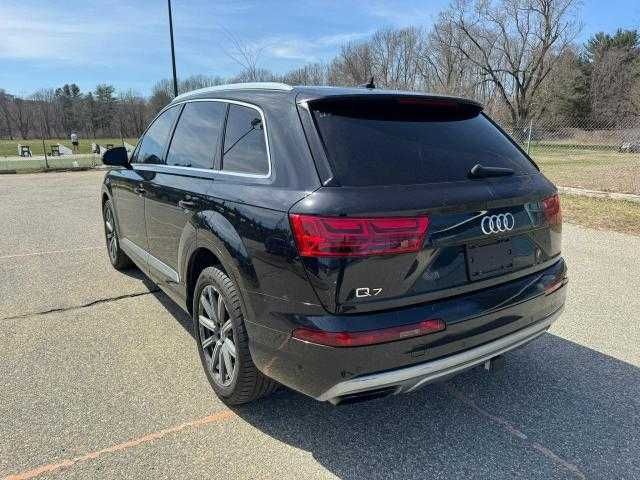 2019 Audi Q7 Premium Plus