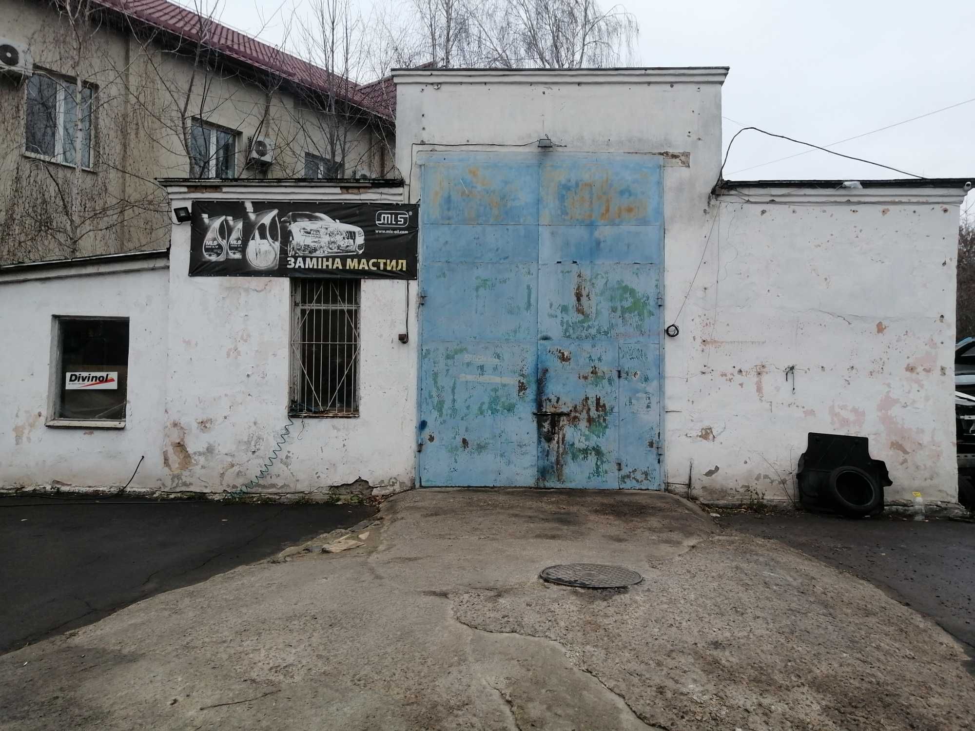 Автостанція 677.9 м2, 0.2 га, Рівне, вул. Небесної Сотні 34