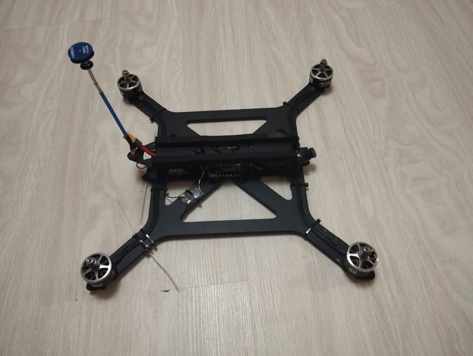 Продам fpv 10 dm