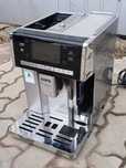 Кавоварка кавомашина DeLonghi ESAM 6900 M PrimaDonna Exclusive