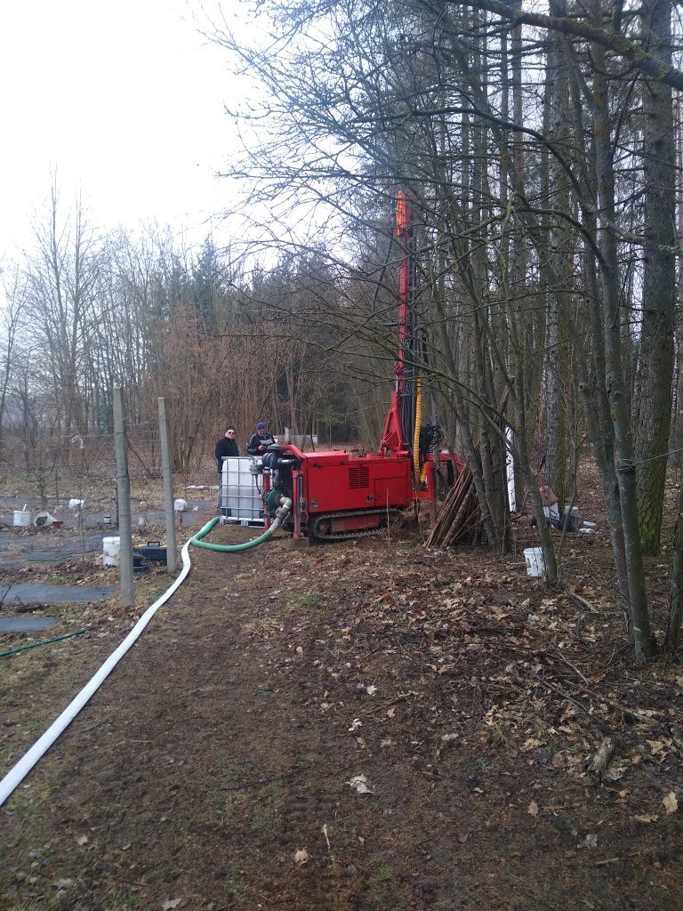 Studnia głębinowa wiercona