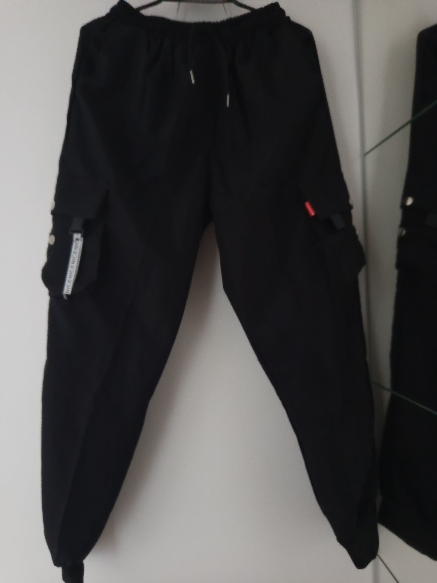 Unisex luźne spodnie bojówki hip hop że sznurkiem M