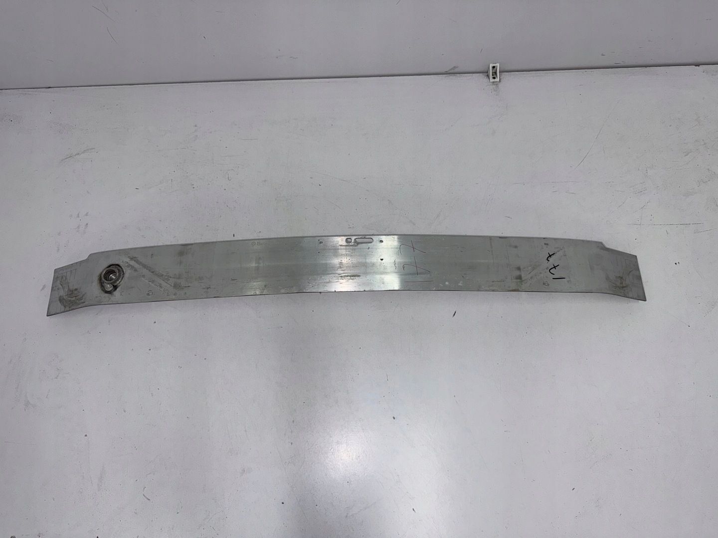 PAS PRZEDNI MERCEDES A KLASA W177 CLA C118 W118