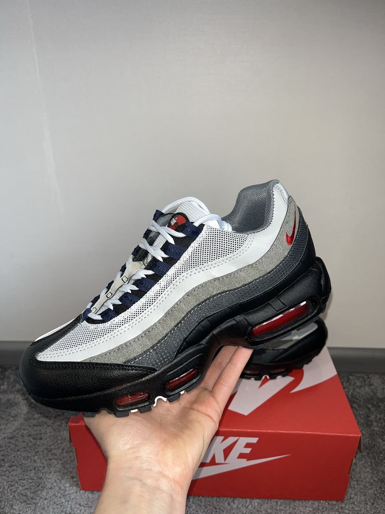 Кросівки Nike Air Max 95 TT Track Red Smoke Grey р 40,41,42,43,44