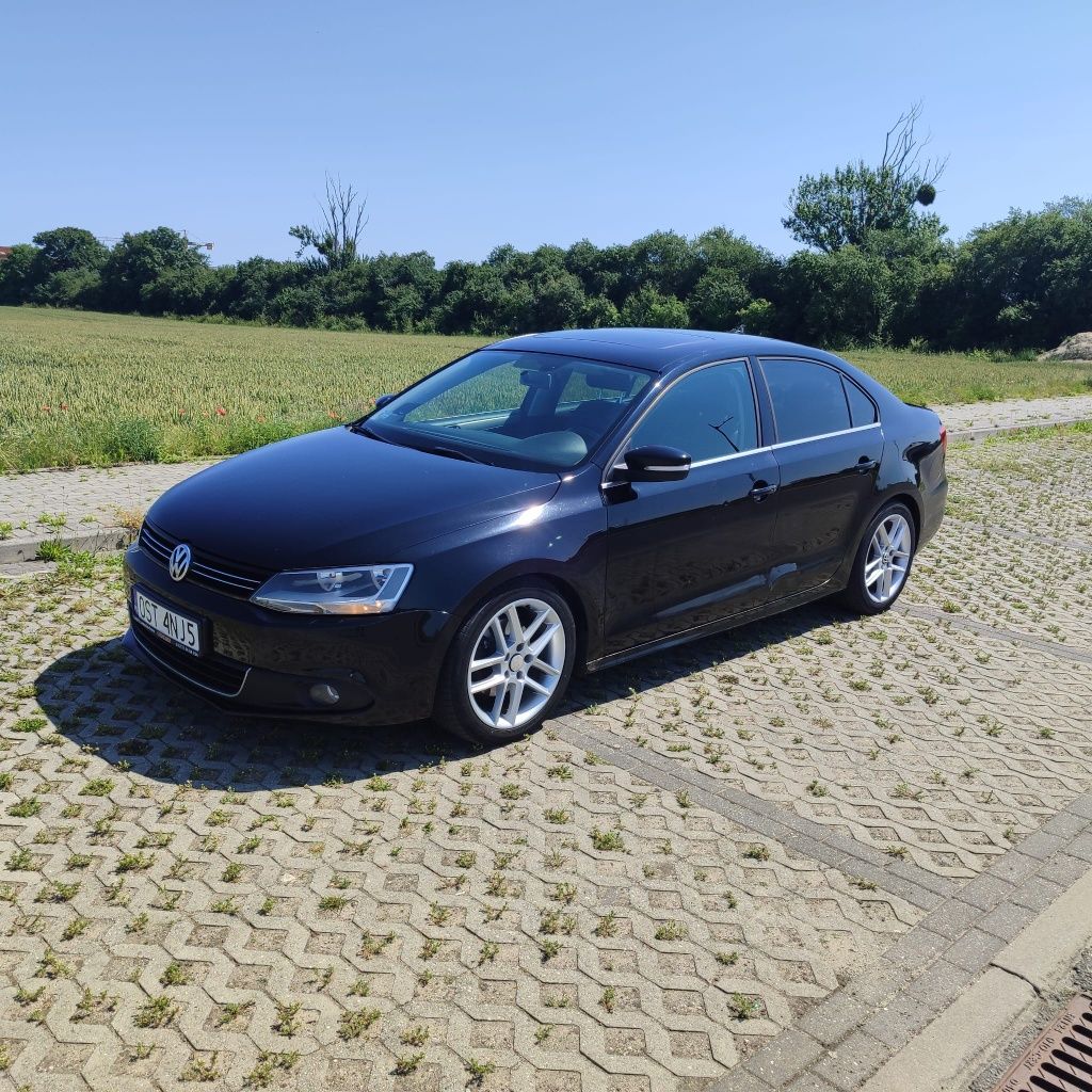Volkswagen Jetta 2.0 TDI automat DSG
