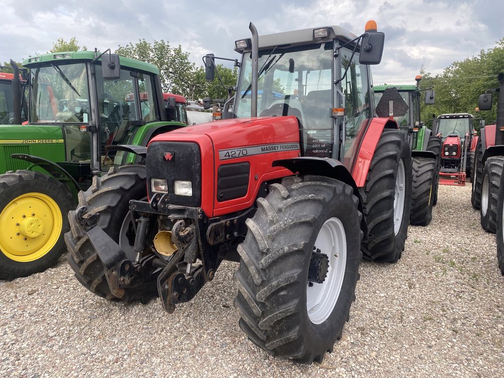 Ciągnik MASSEY FERGUSON 4270 - 110KM TUZ + WOM - bez elektroniki