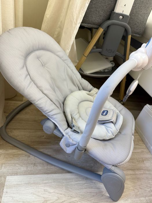 Крісло гойдалка Chicco 0-18 міс