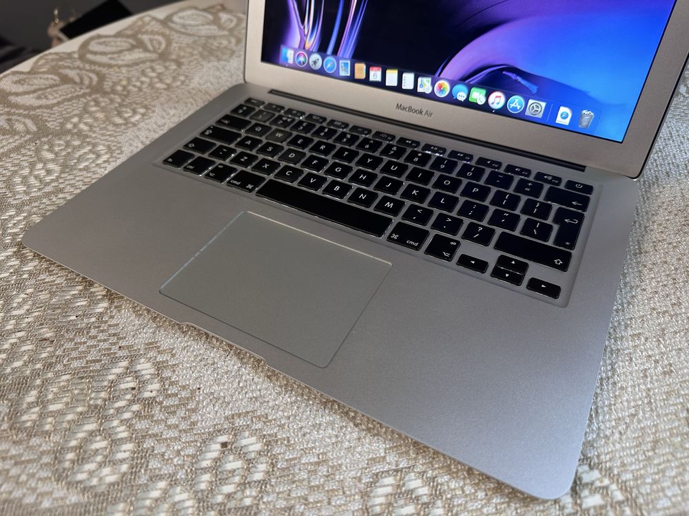 Gwarancja 12 msc Macbook Air 13 i5 250SSD 4GB super stan
