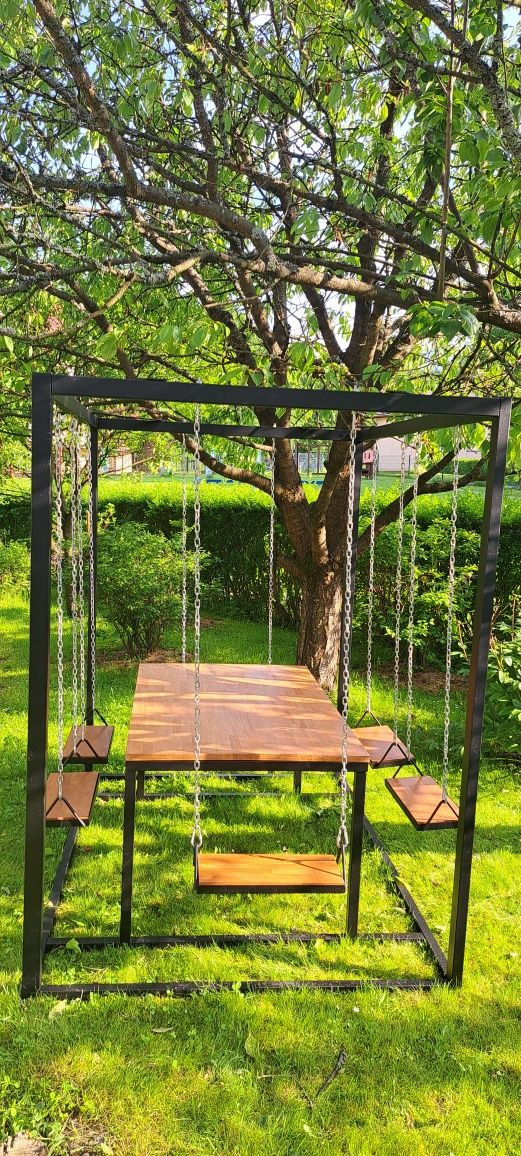 Swing table - meble ogrodowe