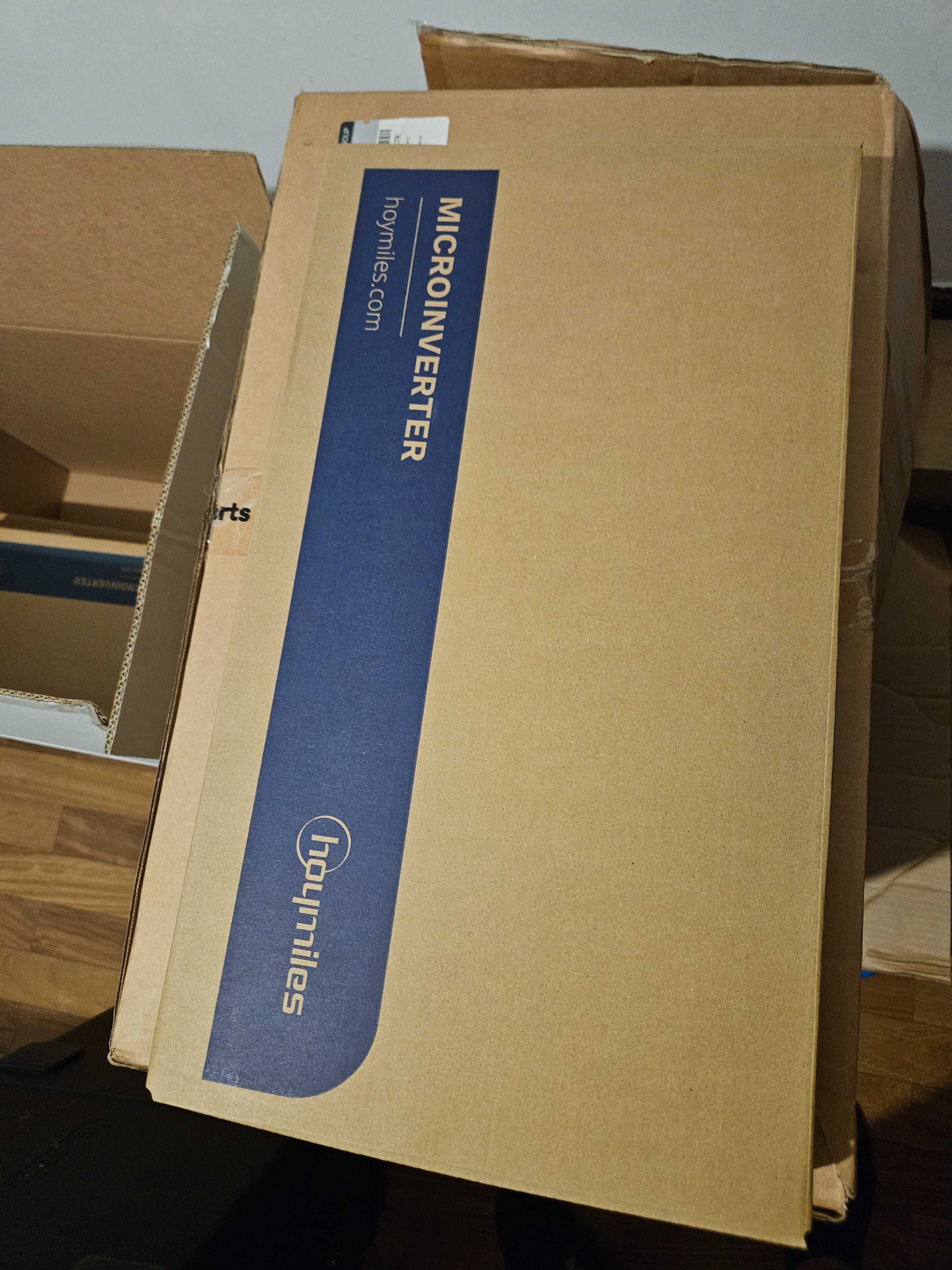 Microinversor Hoymiles HM-800, 800W para 2 paineis - Novo, na caixa
