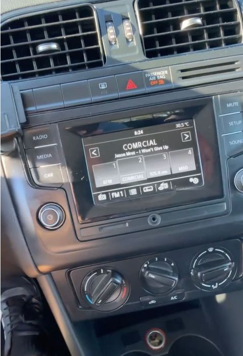 Volkswagen Polo 1.4 TDI Comercial 2L – Económico e Fiável