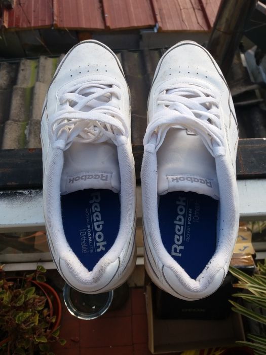 Tennis reebok 42