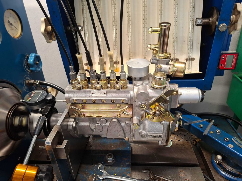 Mercedes pompa wtryskowa BOSCH PES6KL... w113,w111,w108