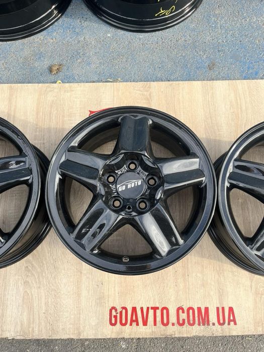 Goauto диски на Opel Ford Renalt 5/110 5/108 r15 et49 6j dia65,1 чорні