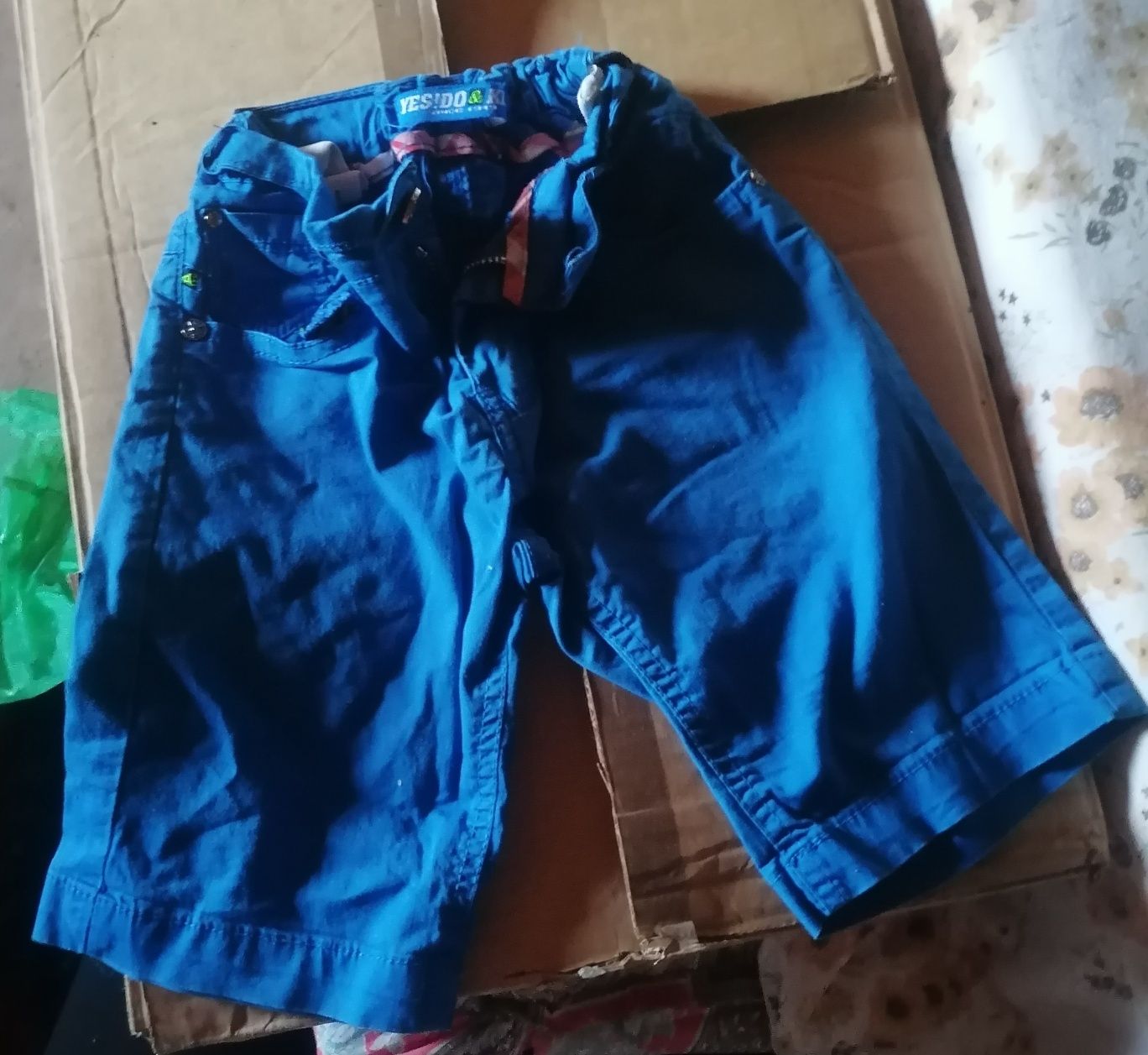 Calções menino com pouco uso