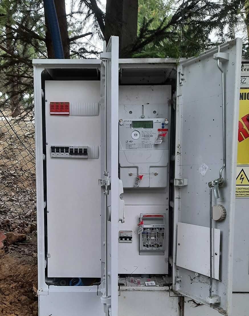 Elektryk Instalacje elektryczne Przyłącza Naprawy Serwis Pomiary