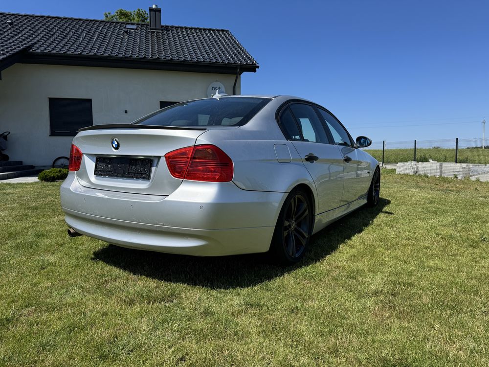 Bmw 3 e90 320i 150km 2006r