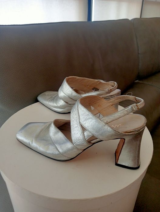 Sandálias Santi Show pele genuína 36