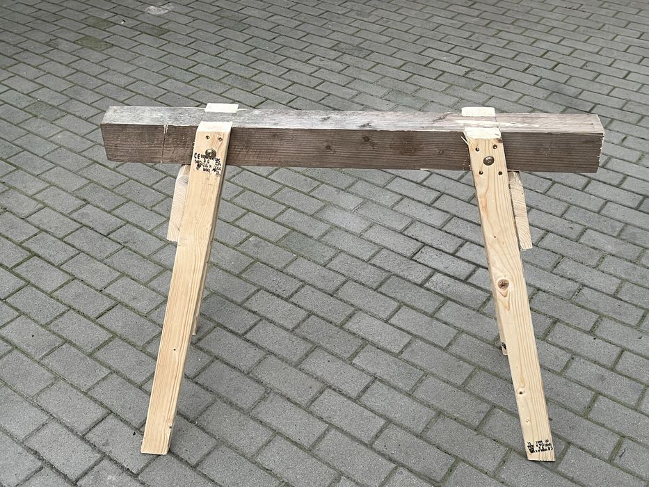 Koziołek roboczy drewniany