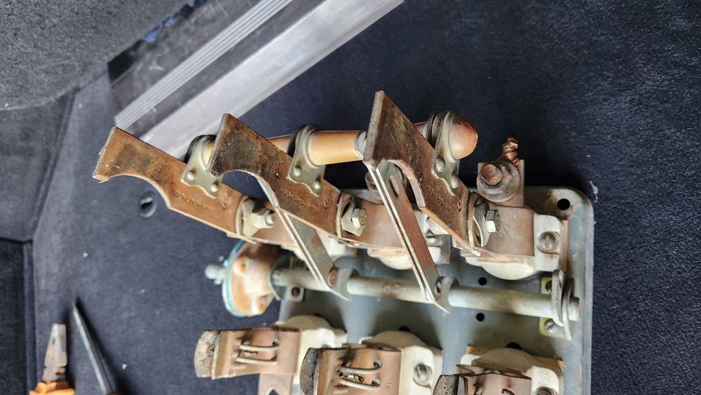 Продам рубильник