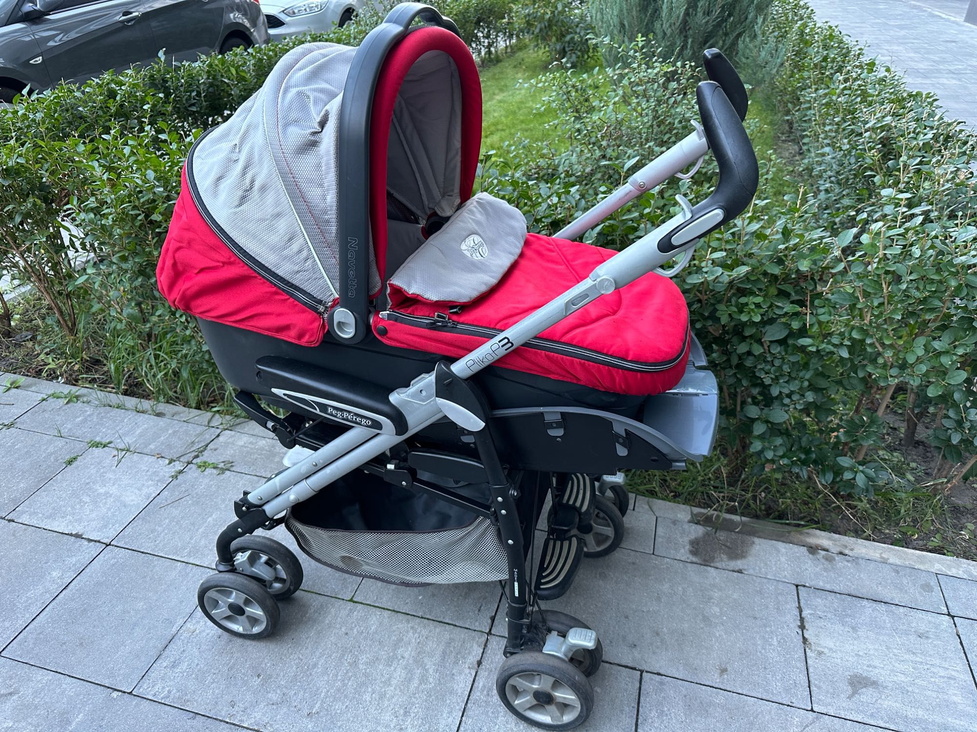 Коляска Peg Perego 3 в 1, в гарному стані