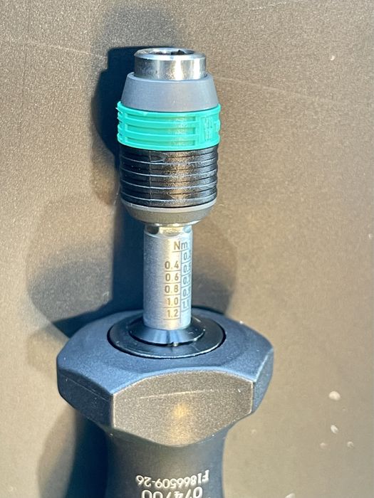 0,3-1.2 Nm Wera 7440 wkrętak dynamometryczny precyzyjny Thule iPhone