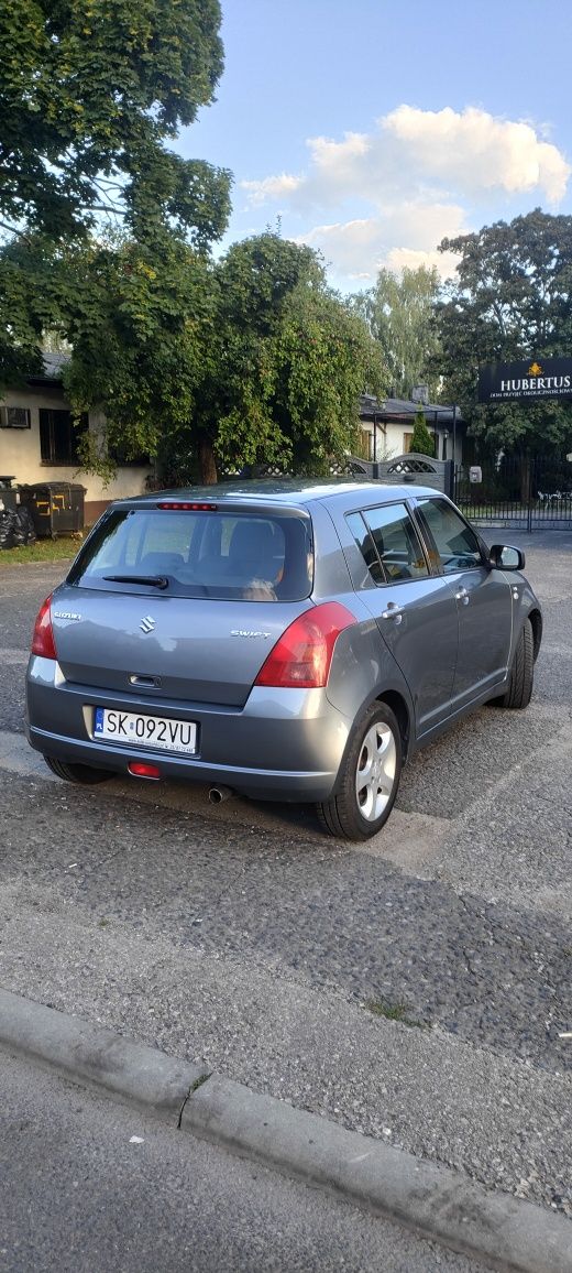 Suzuki Swift 1.5 100 KM. GAZ. Sprzedam.