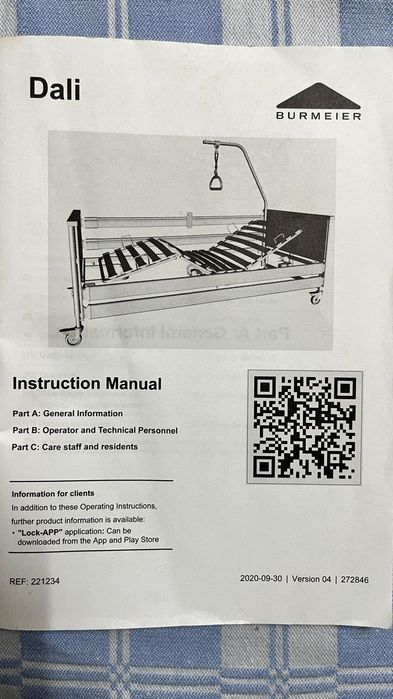 Cama articulada praticamente nova