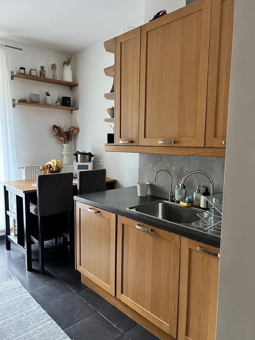 Kuchnia drewniana z AGD + wyspa ikea Stenstorp