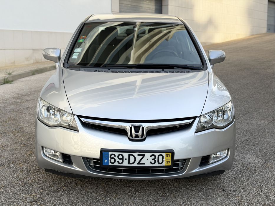 HONDA CIVIC 4DR HYBRYDID