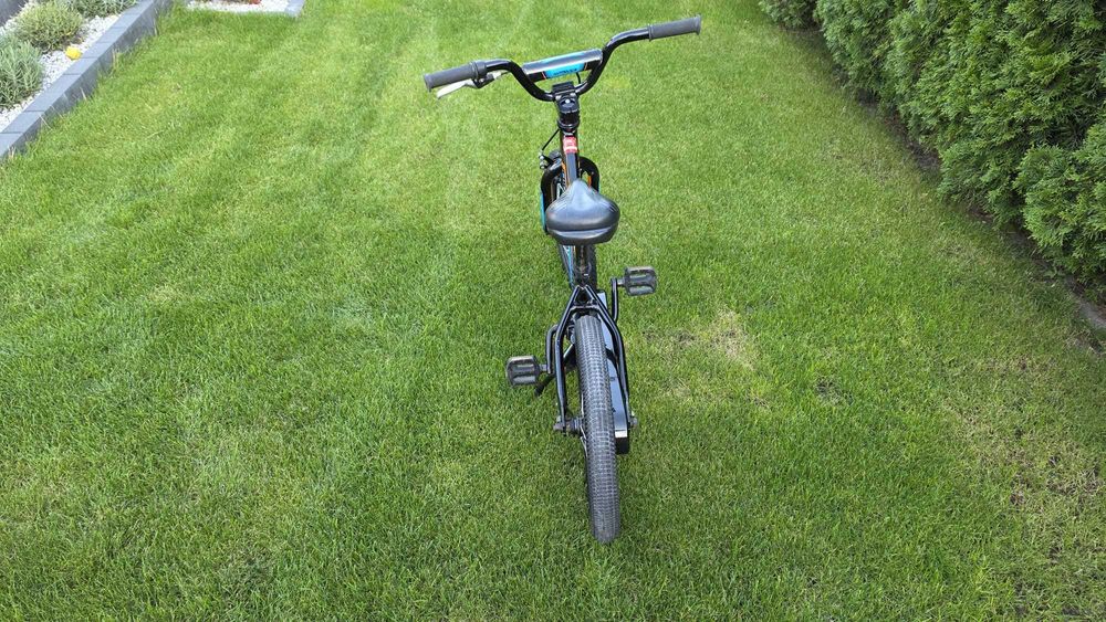 Rower dziecięcy 16 cali marki Specialized