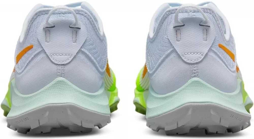 Buty męskie NIKE Air Zoom Terra Kiger 8: różne rozmiary