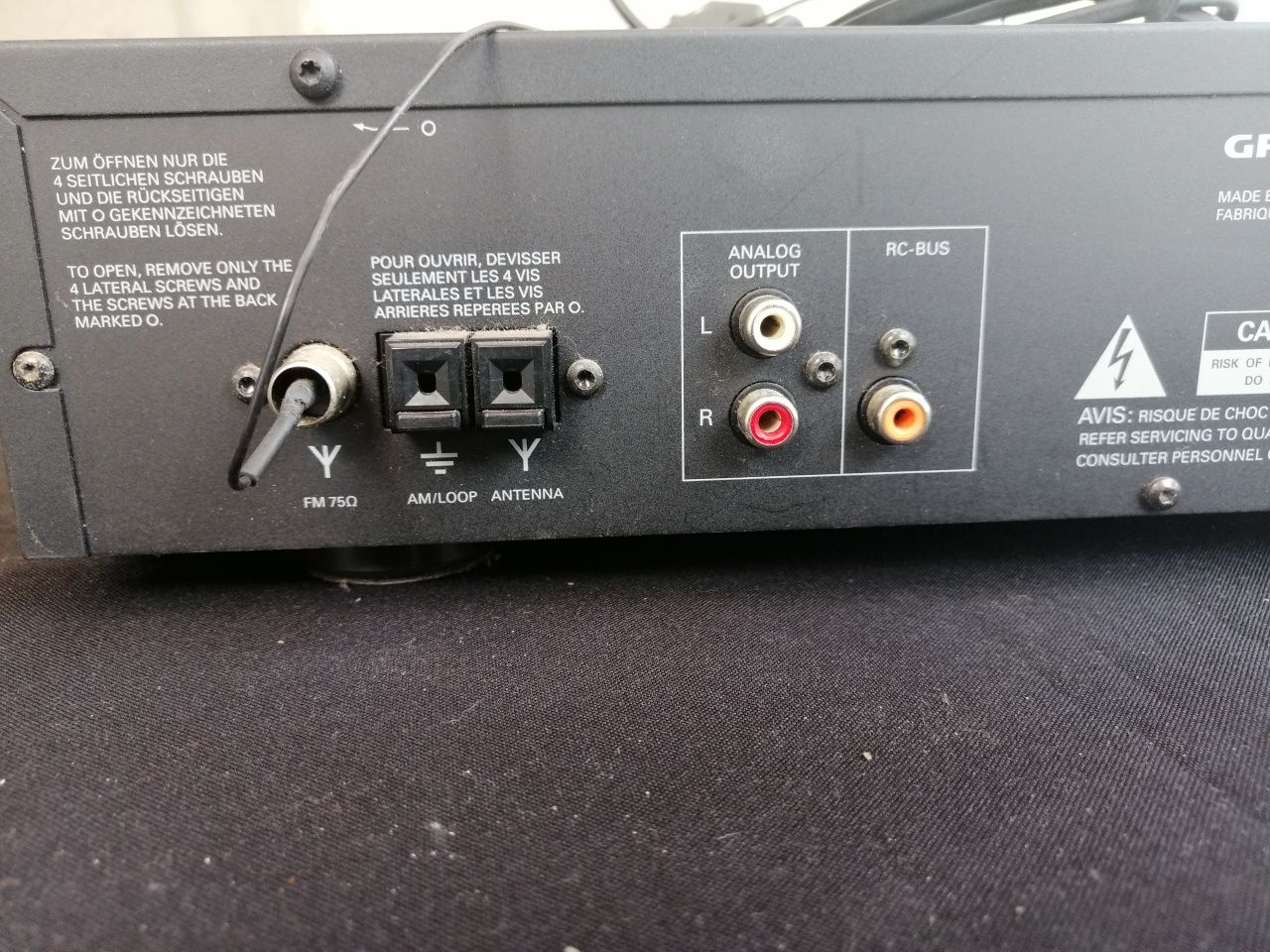 Grundig R210 Sintonizador de Rádio