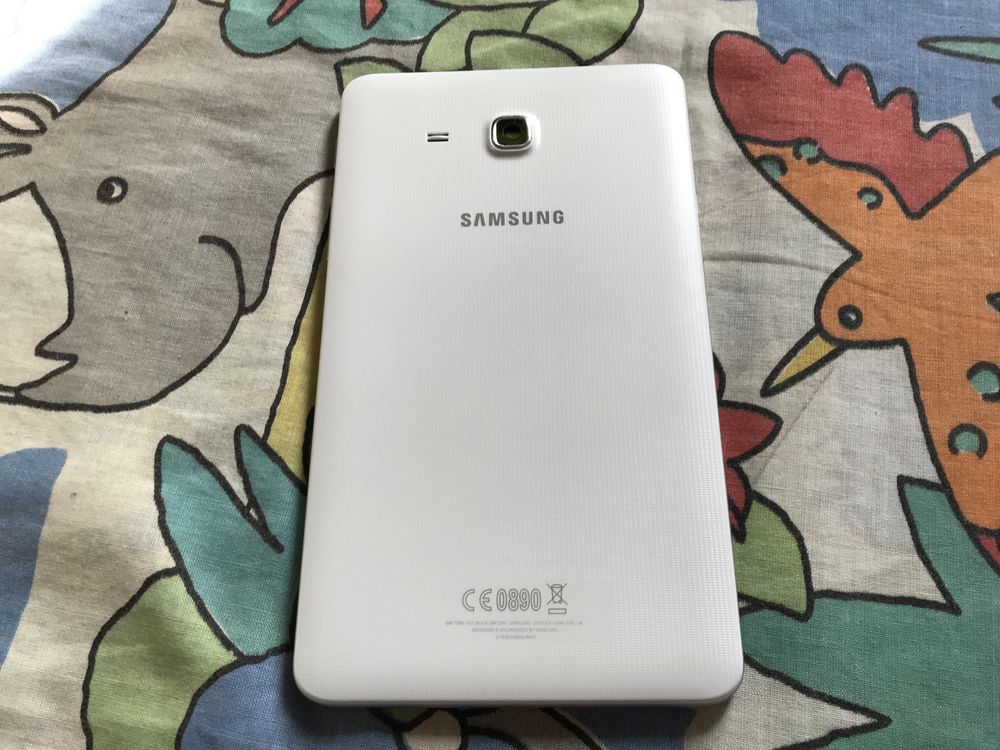 Отличный планшет Samsung Galaxy Tab A, SM-T280. 7 дюймов, 2/8GB