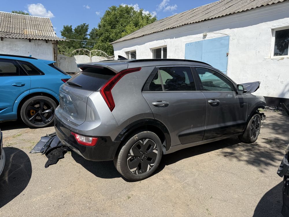 Продам по запчастинам Kia Niro 2024 рік виготовлення