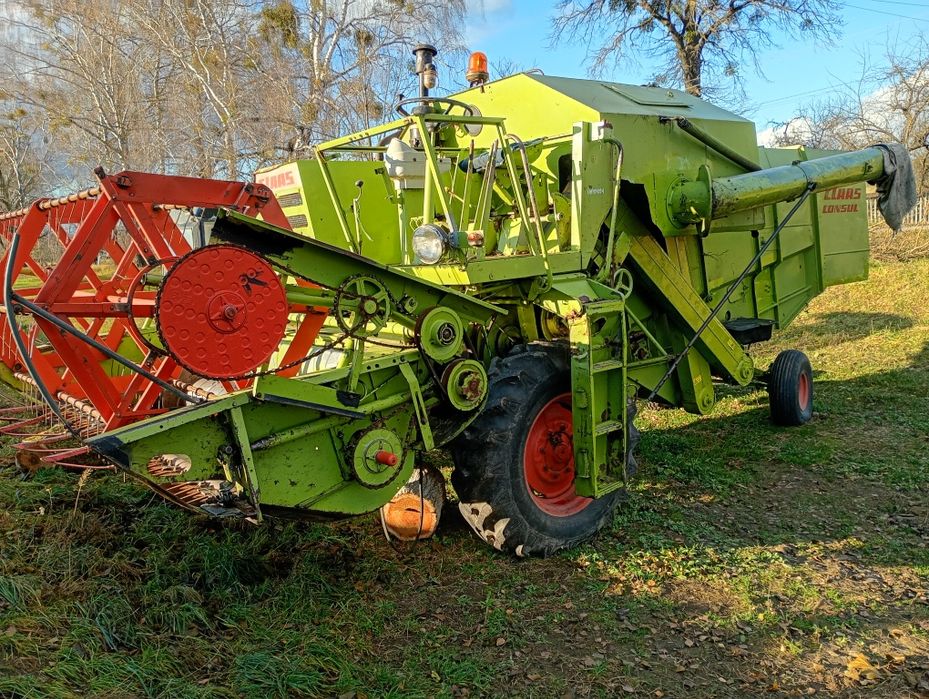 Комбайн Клас Консул
