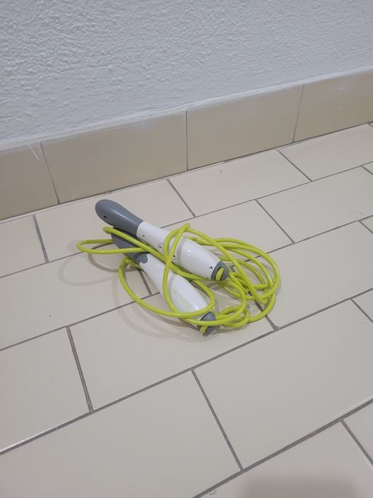 Pesos e corda para desporto