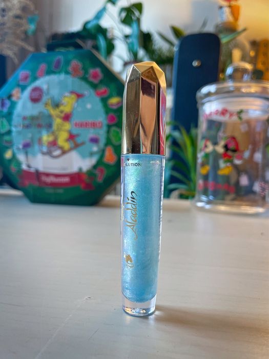 Nowy lip topper I Heart Revolution x Disney Fairytale