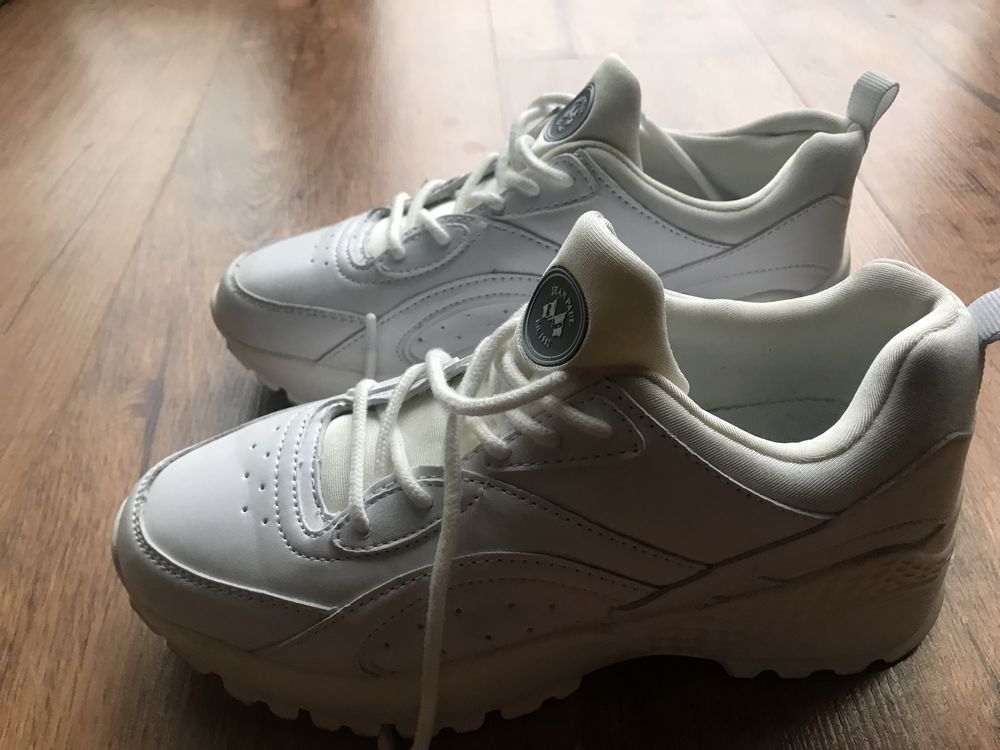 Buty Snakersy Jean Paul rozm. 36  ( Nowe )
