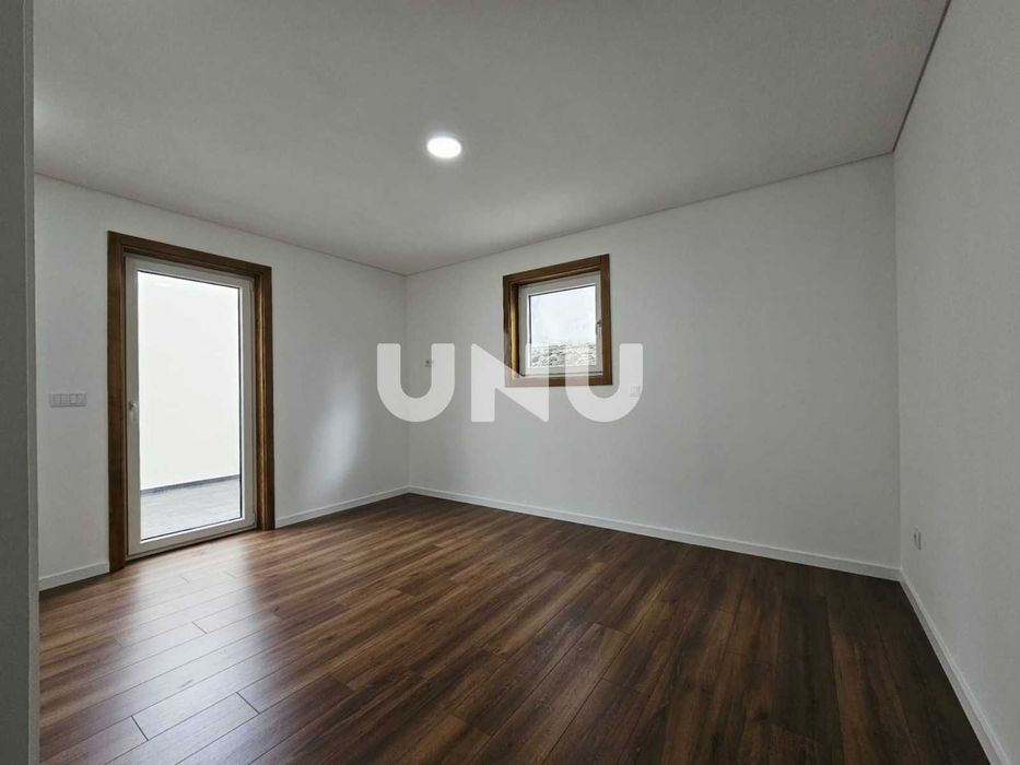 Moradia Terrea T3 nova para venda