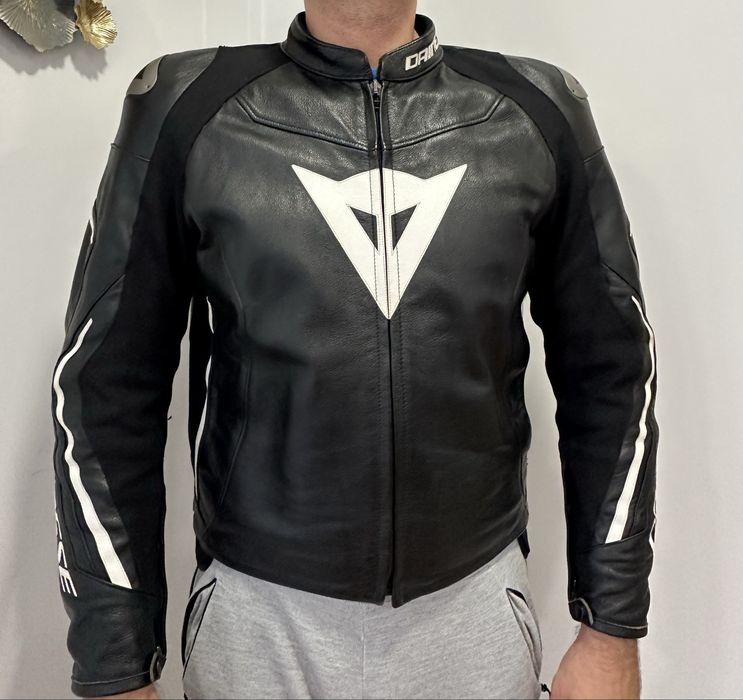 Casaco Dainese n° 54 em pele
