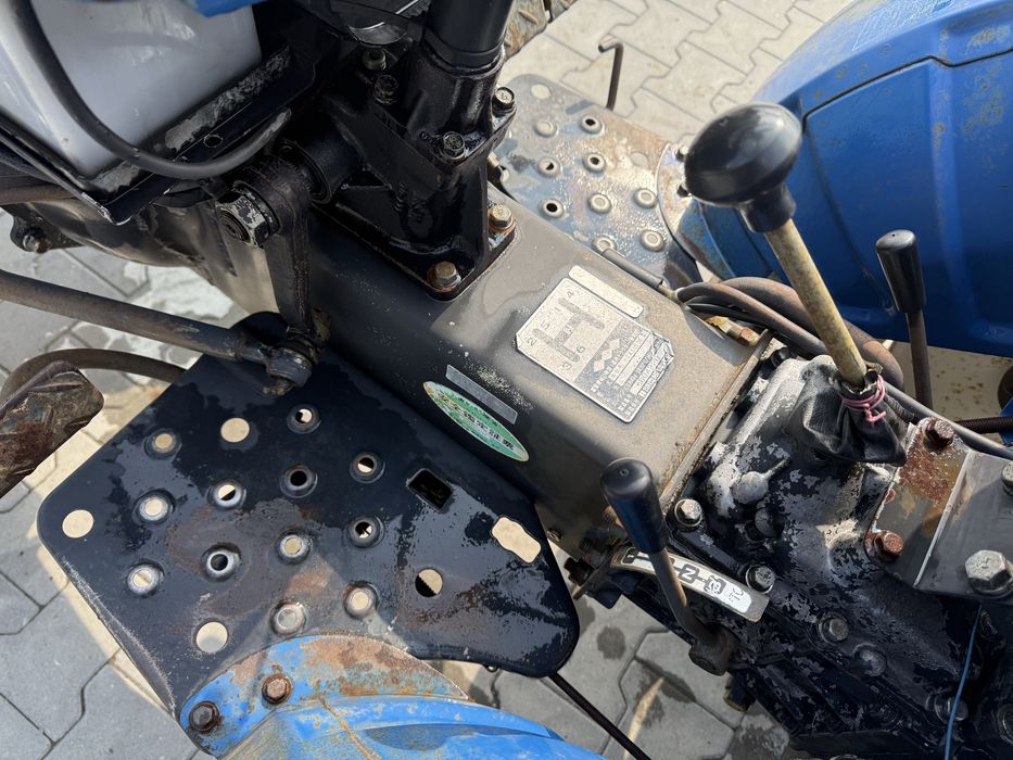 Японський трактор Iseki TX1510