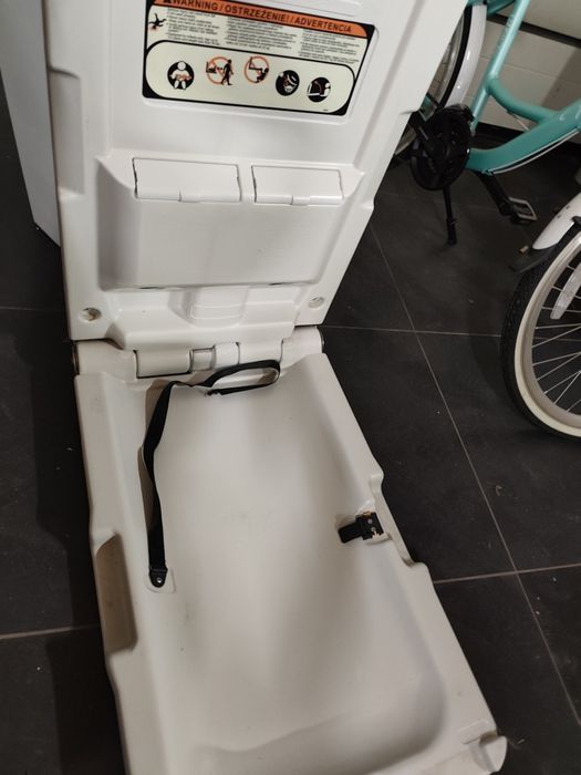 Przewijak naścienny