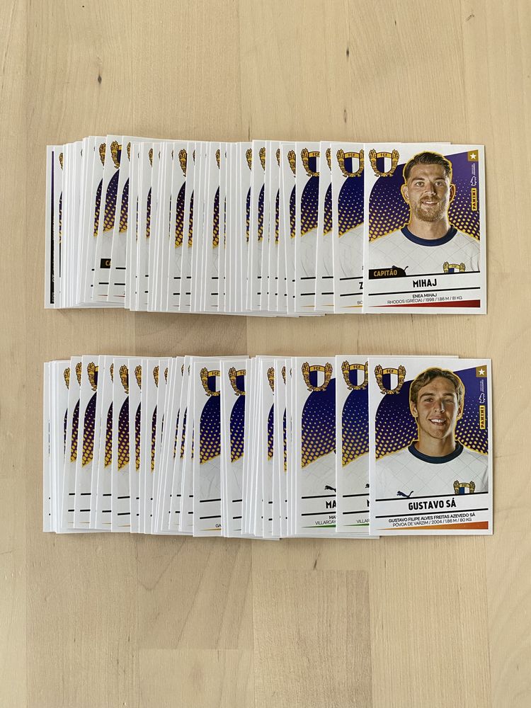 Lote de +100 cromos Famalicão Liga Portuguesa Futebol 2024-25 Panini