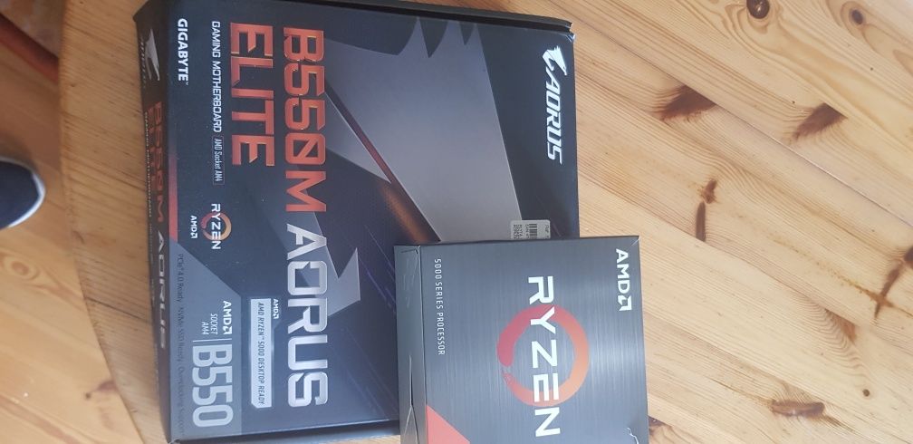 Ryzen 7 5800x b550 ddr4 32gb