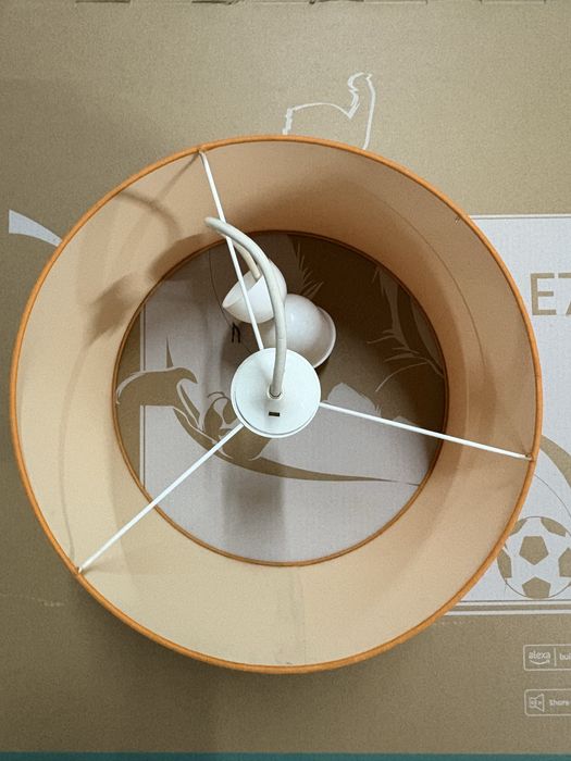 Candeeiro de teto, para quarto com oferta lâmpada LED E27